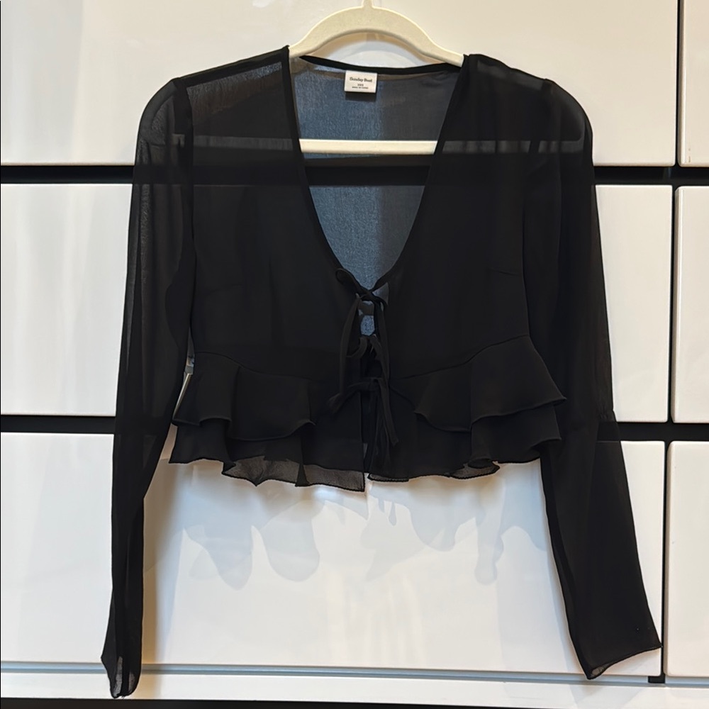 Sunday Best Black Long Sleeve Crop Blouse